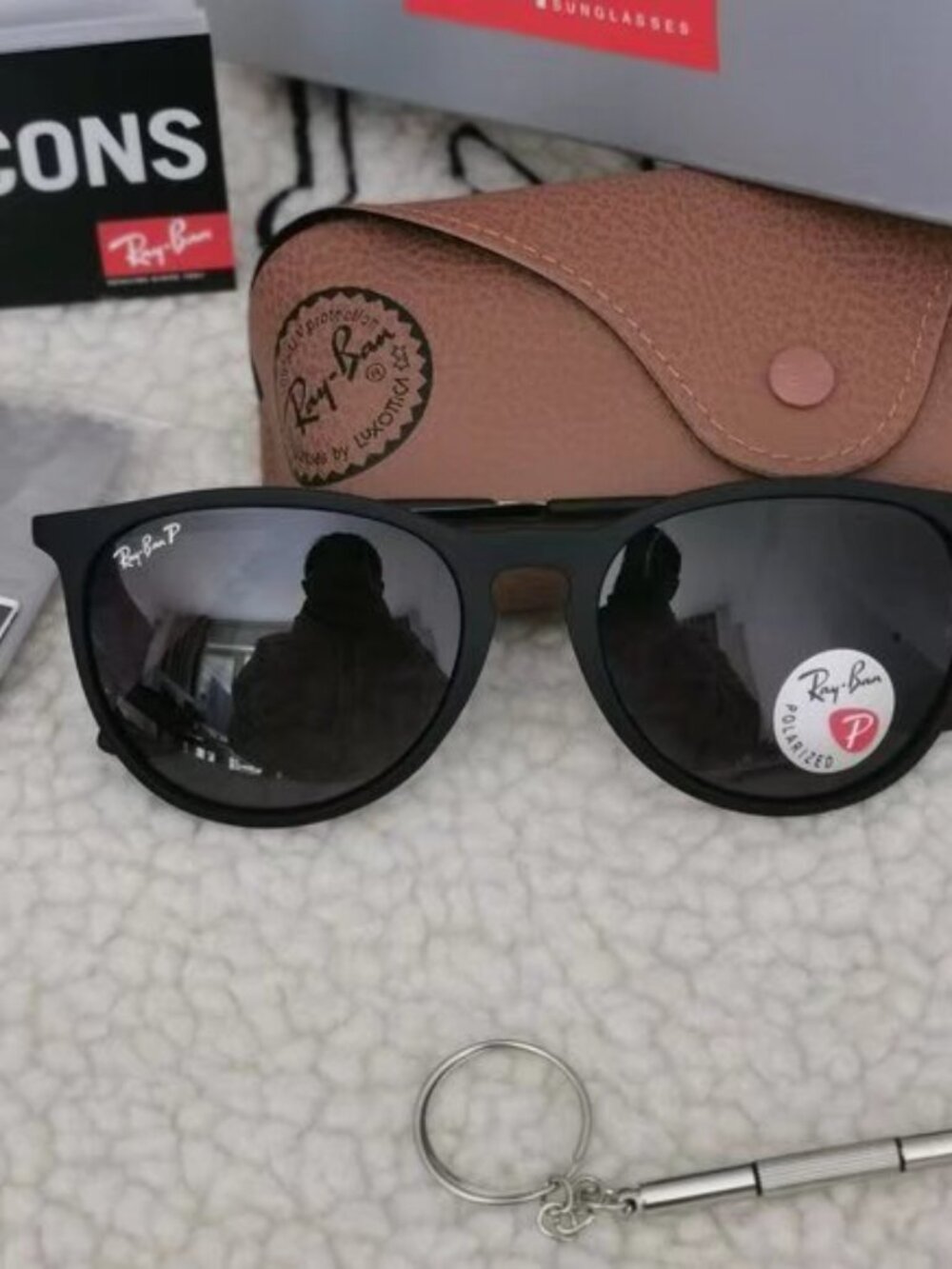 Ray-Ban 4171 Polarized 54mm